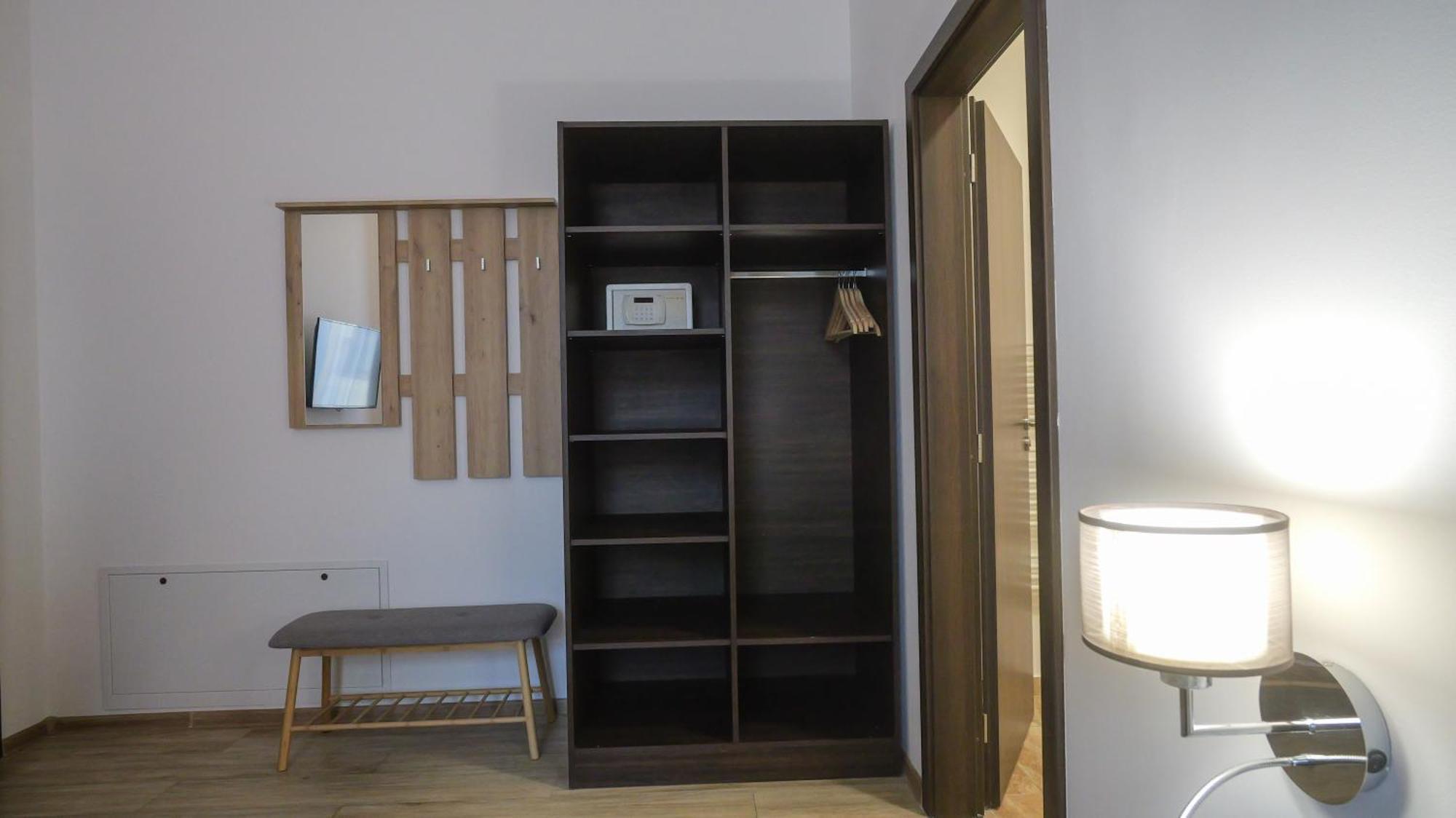 Premium City Centre Bedrooms Presov Luaran gambar